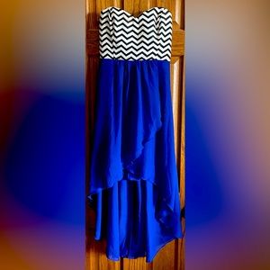 Women’s strapless mini dress